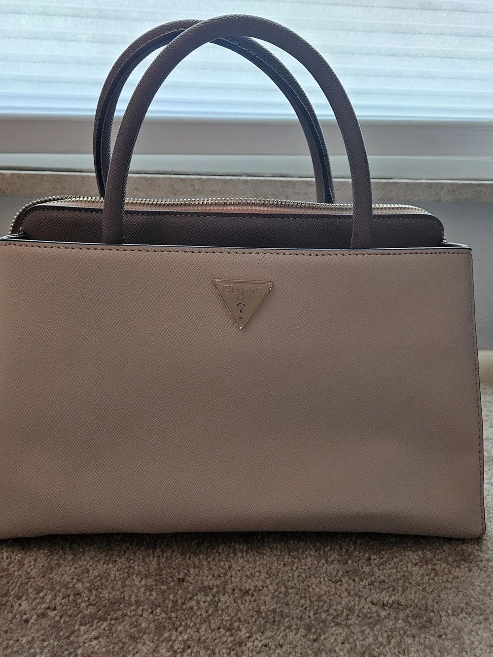 Guess Pyramid Logo Pale Pink Top-Handle Bag